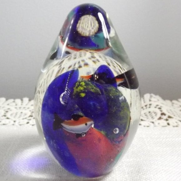 Vintage Aquarium Art Glass Paperweight - Picture 1 of 8